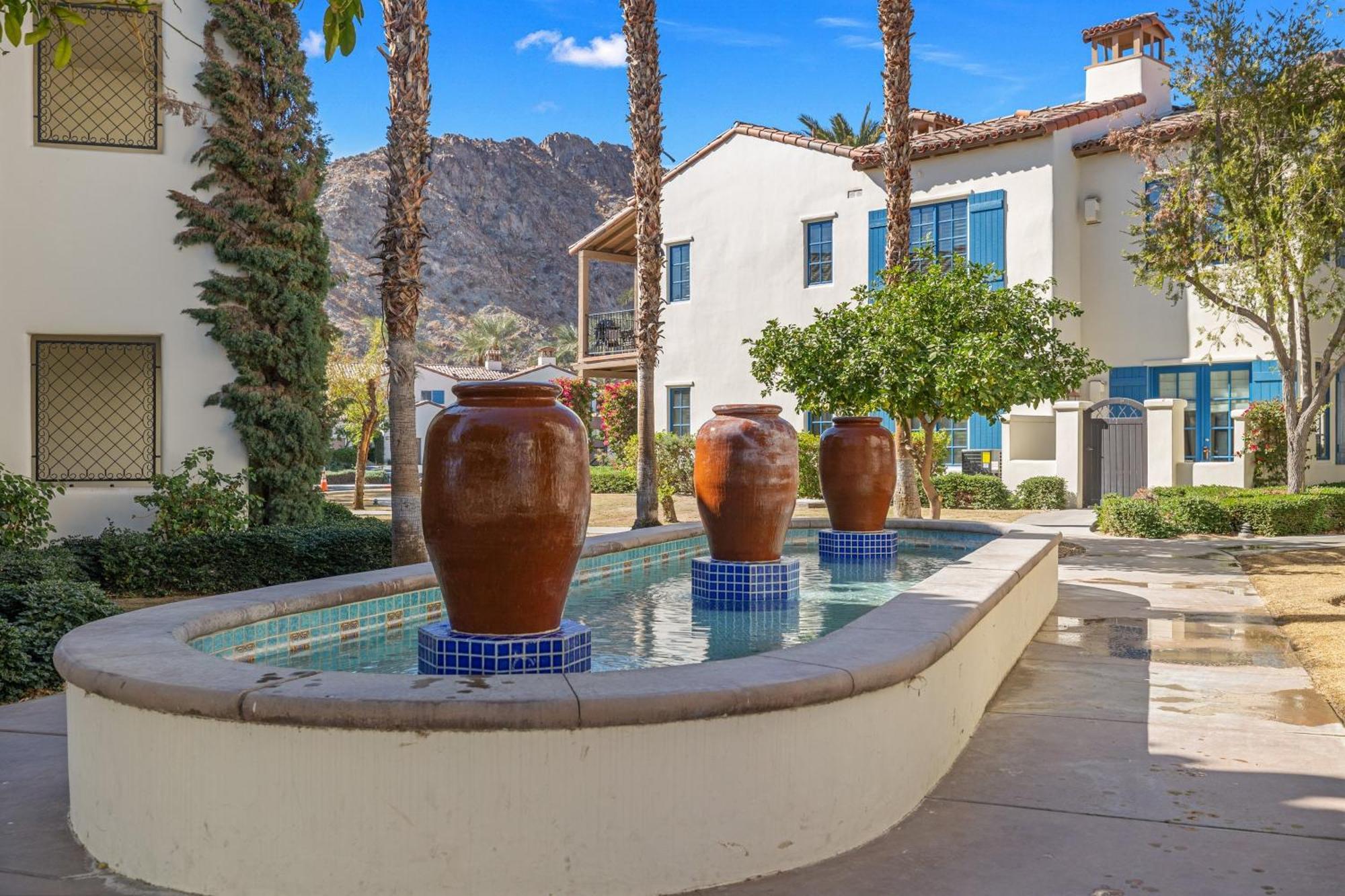 T21 Lux Villa With Fountain View Condo لا كينتا المظهر الخارجي الصورة